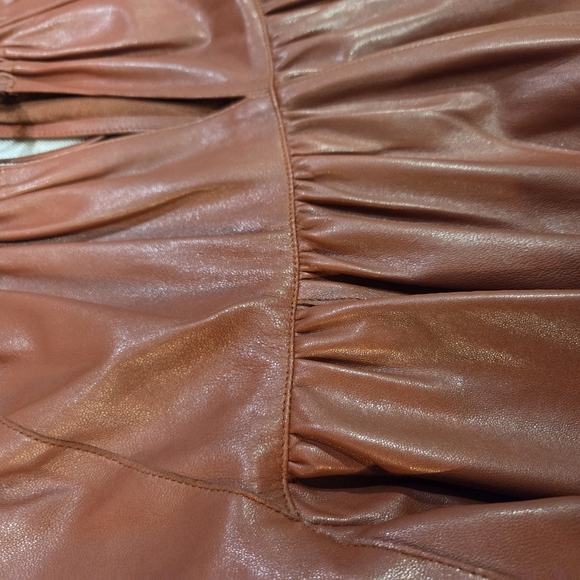 AERON NWT Genuine Leather Trapeze Long Sleeve VNeck Luxurious Dress 38 US 6 - Picture 8 of 15